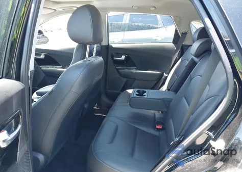 2020 Kia Niro Plug-In Hybrid Ex Premium from USA, damaged, VIN KNDCC3LD4L5443411